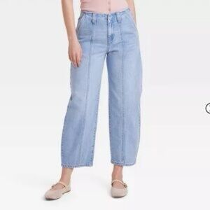 Universal Thread Light Blue Mid-RisrBarrel -Leg Ankle Jeans